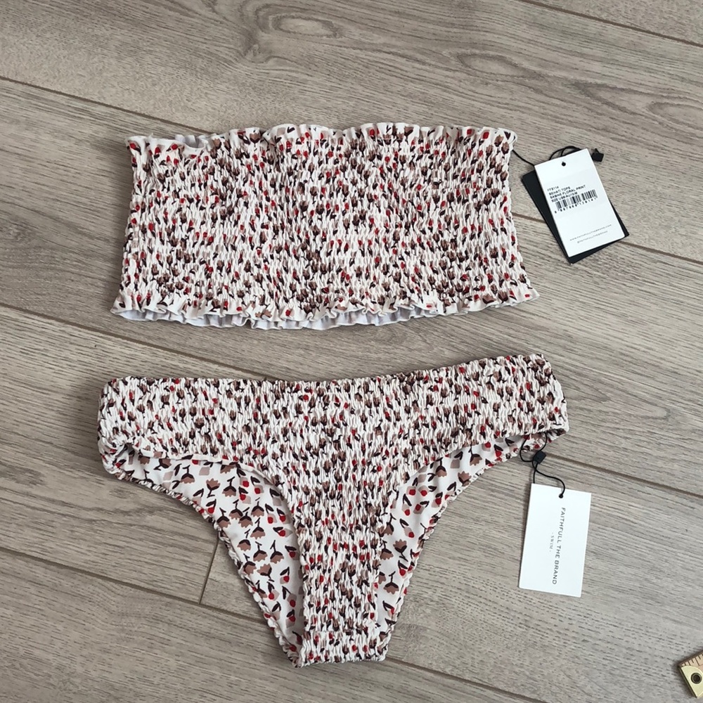 Faithful the brand – swim smocked bikini